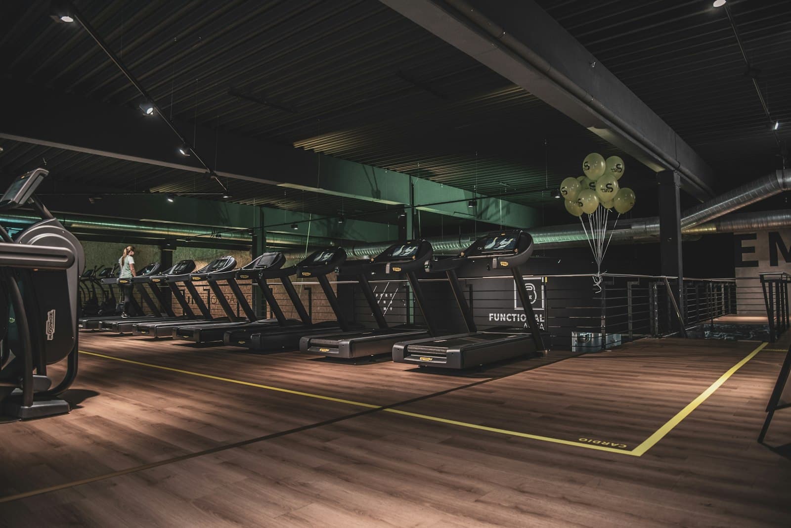 Salle de club sportif